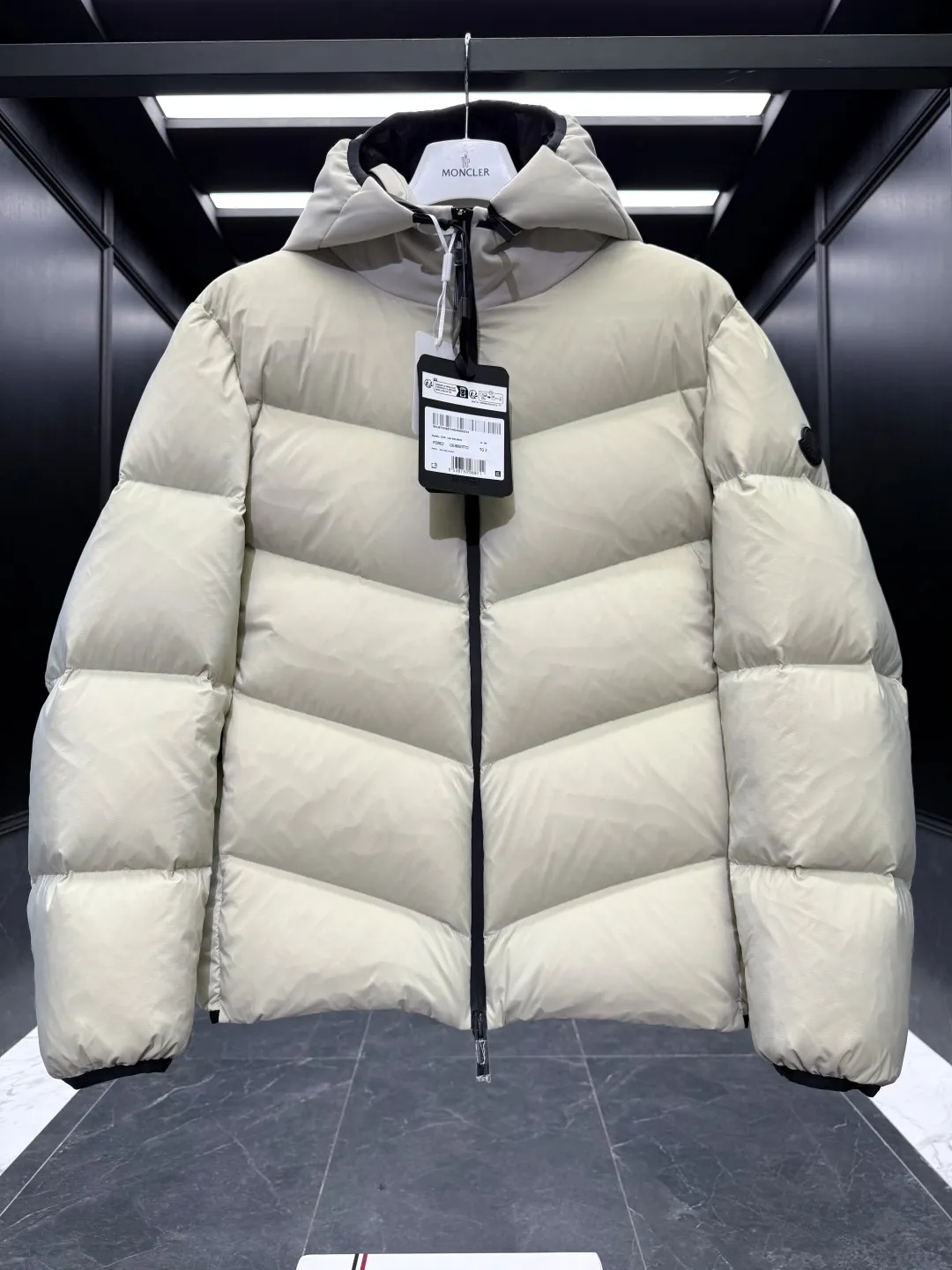Moncler Forez Down Jacket Off White Hooded